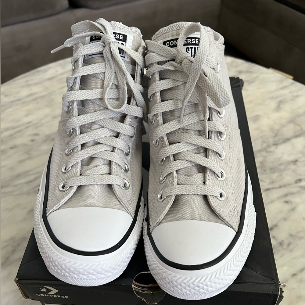 Converse Chuck Taylor All Star Madison Mid-Top Sneaker - Women's Size 9 (NEW)
